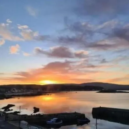 Wee Cumbrae View Apartment Millport Exterior photo